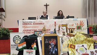 Sor Norma Pimentel en la asamblea general de Talitha Kum