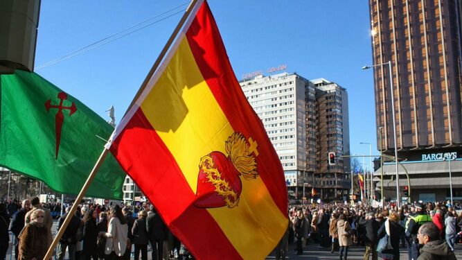 Asistentes a la misa de Colón