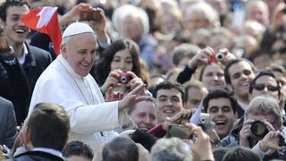 Francisco en una audiencia