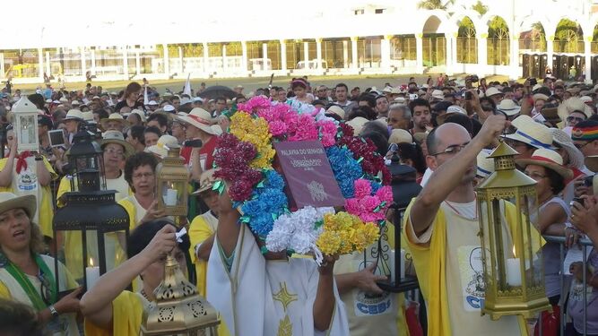 Homenaje a la Biblia en Brasil