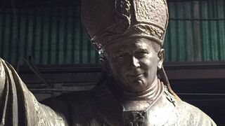 Estatua de San Juan Pablo II