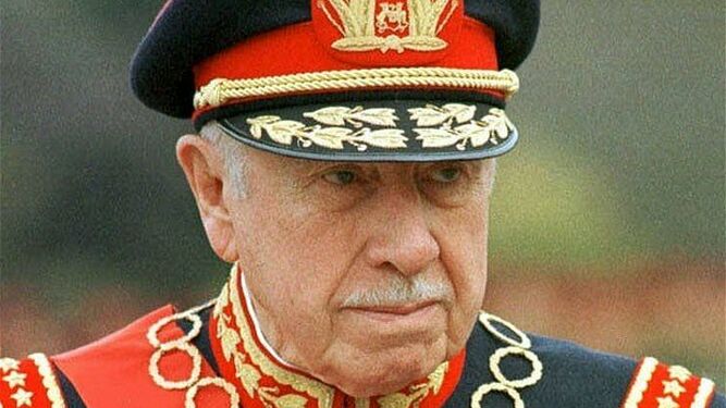 Augusto Pinochet sumió al país en una dictadura criminal