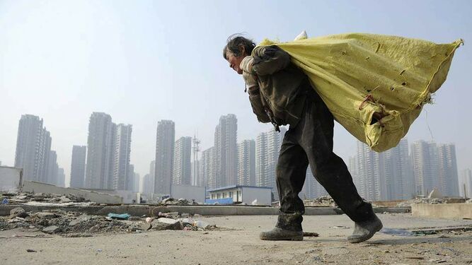 85 ricos suman tanto dinero como 3.570 millones de pobres del mundo