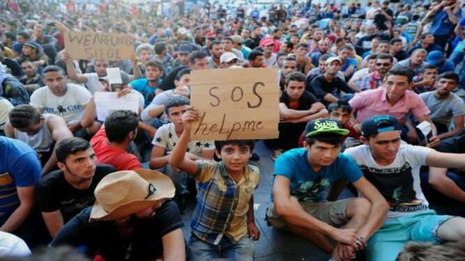 Los refugiados piden nuestra ayuda