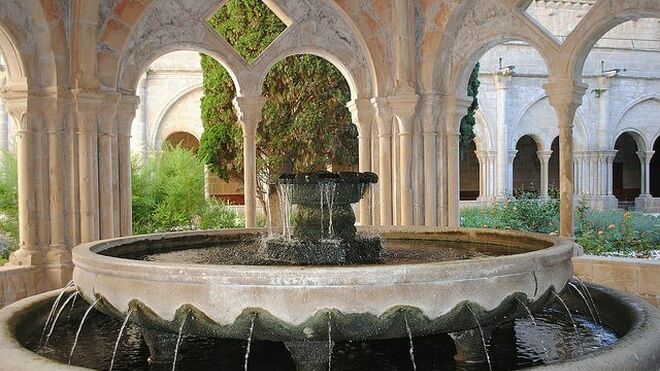 Fuente del monasterio de Poblet