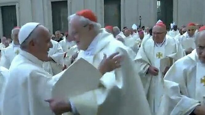 El Papa, con el cardenal Amigo