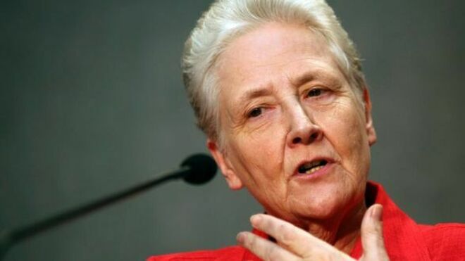 Marie Collins, víctima de abusos, dimitió de la comisión en 2017