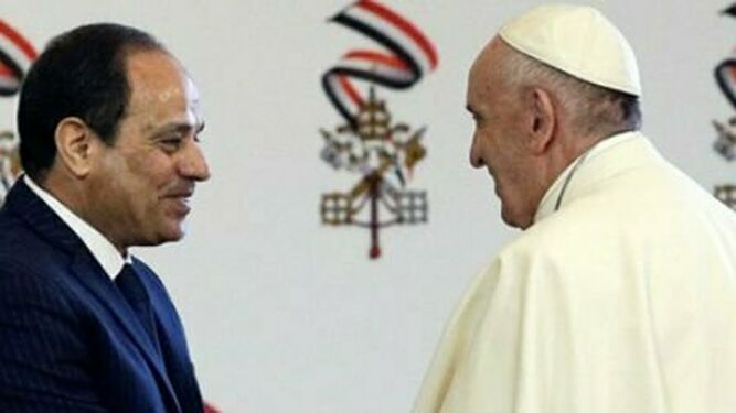 El Papa Francisco, con el presidente de Egipto