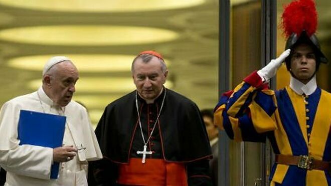 El Papa conversa con Pietro Parolin
