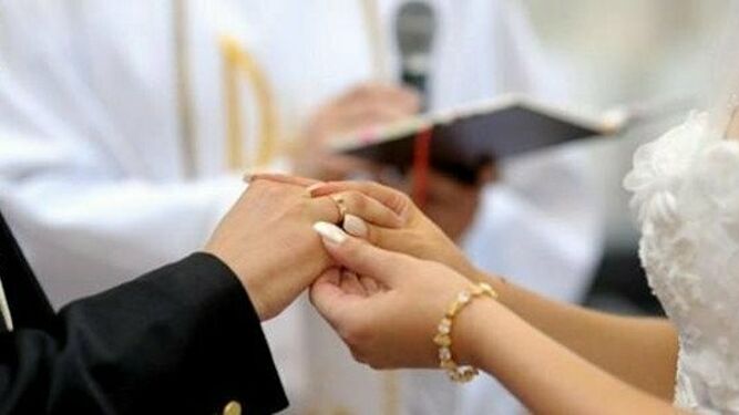 Bodas por la iglesia