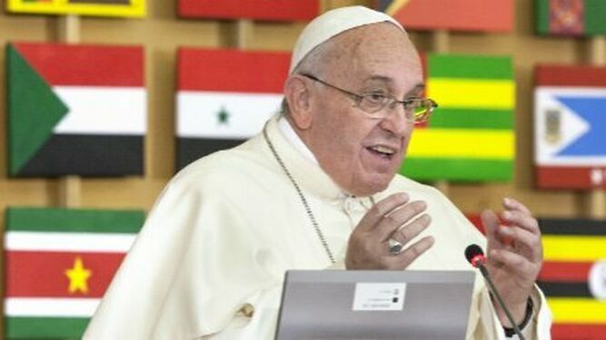 Francisco insiste en que el mercado esté al servicio de la persona