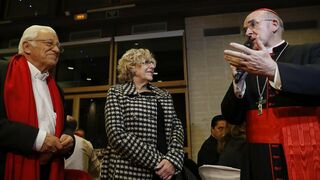 Carmena, Osoro y el Padre Ángel