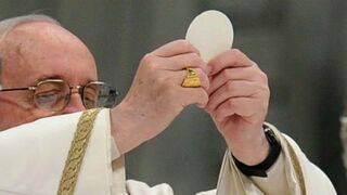 El Papa Francisco destacó la importancia de la Eucaristía