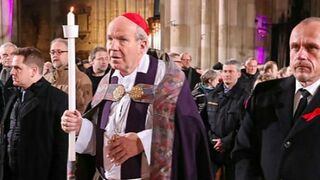 Schönborn, durante la ceremonia en memoria de las víctimas del SIDA