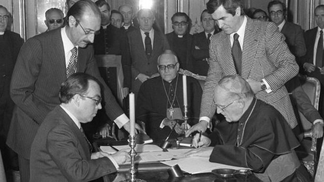 Firma de los Acuerdos Iglesia-Estado