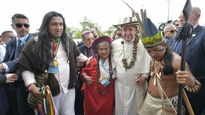 Francisco, con las comunidades indígenas