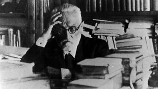 M Unamuno