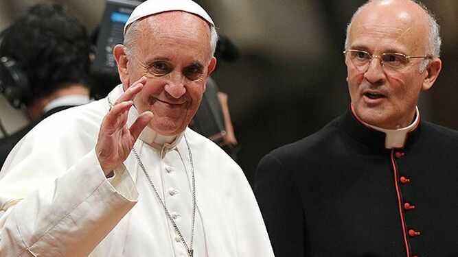 El Papa Francisco, con Alfred Xuereb