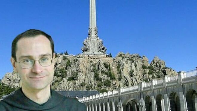 Santiago Cantera, en el Valle de los Caídos.
