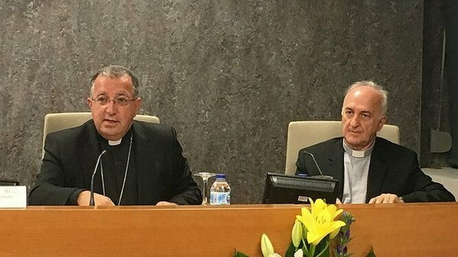 El obispo de Getafe clausura el XXV Curso de DSI en la Fundación Pablo VI