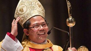 Monseñor Vincent Long