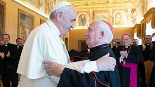 Francisco recibe al cardenal Antonio Cañizares