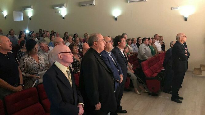 Homenaje a Aradillas