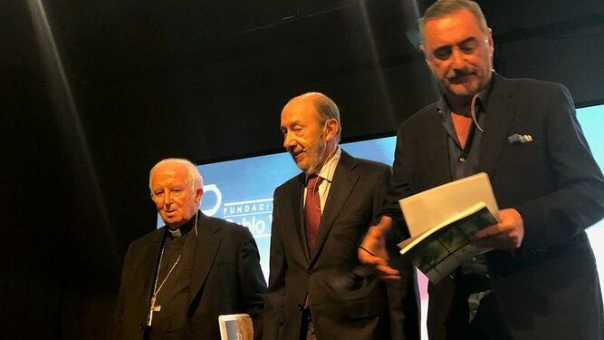 Cardenal Cañizares, ex ministro Rubalcaba y Herrera
