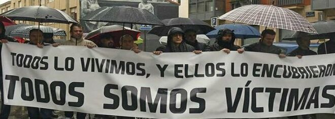 Víctimas protestan contra los abusos del clero