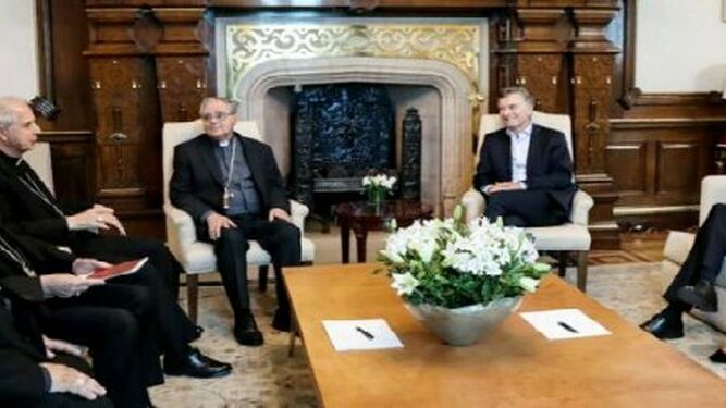 El presidente Mauricio Macri y los obispos argentinos