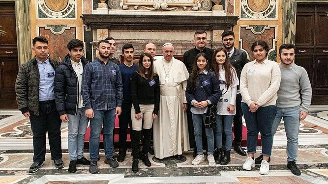 El Papa, con los jóvenes de Scholas