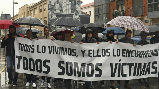 Las víctimas piden a los obispos españoles que cumplan las medidas antiabusos del Papa