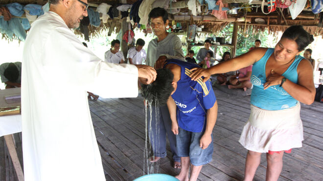 Bautismo en la Amazonía