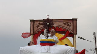 Mario Moronta, durante la plegaria