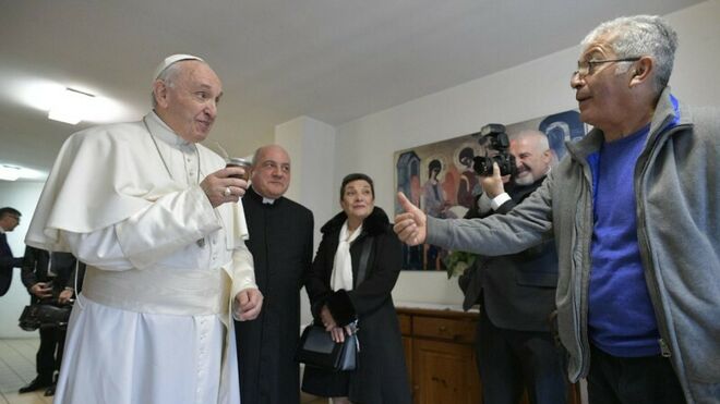 Francisco, durante su visita a la parroquia de Viterbo
