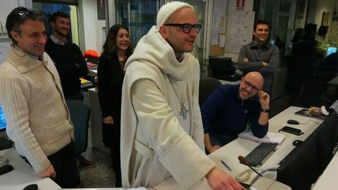El padre Bernardo Gianni dirige los Ejercicios “Estamos aquí para esto”