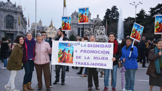 Sor Carmen, manifestándose en Madrid