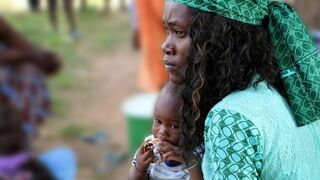 La pobreza es la mayor causa de vulneración de los derechos de la mujer en todo el mundo