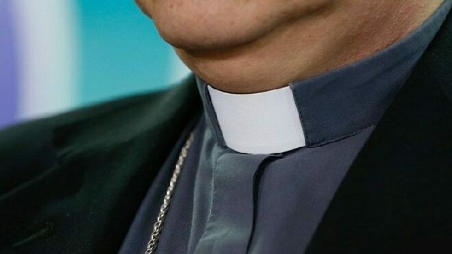 Sacerdote (archivo)