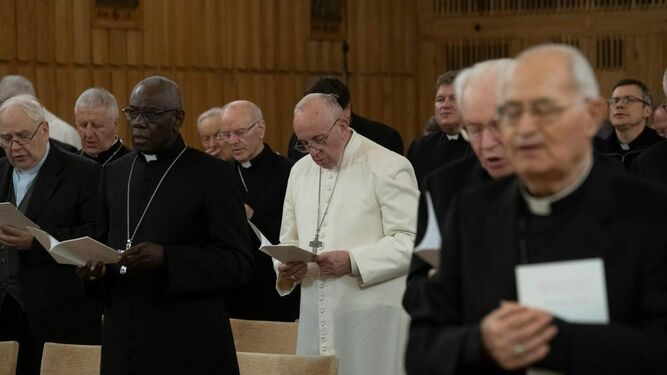 El Papa Francisco y la Curia Romana, de Ejercicios Espirituales