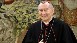 Parolin apoya el diálogo iniciado entre la Santa Sede y China