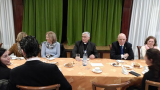 Agustín Rosety, a la derecha de monseñor Zornoza