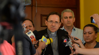 El Nuncio en Nicaragua, Waldemar Stanislaw Sommertag