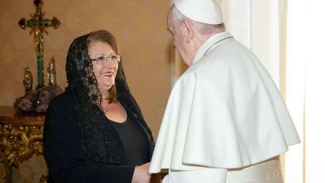 Francisco recibe en audiencia a la Presidenta de Malta, Marie-Louise Coleiro Preca
