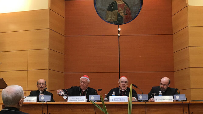 Conferencia del cardenal Versaldi en San Dámaso