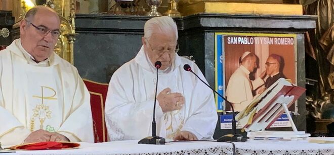 Mensajeros de la Paz celebró una misa en homenaje a San Romero de América en San Antón