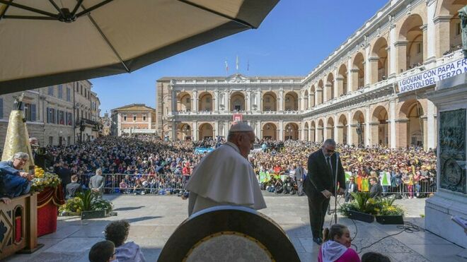 Encuentro del Papa Francisco con los fieles en Loreto