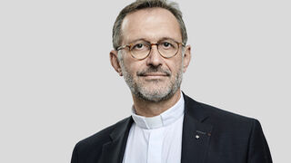 El portavoz de los obispos franceses, Olivier Ribadeau-Dumas