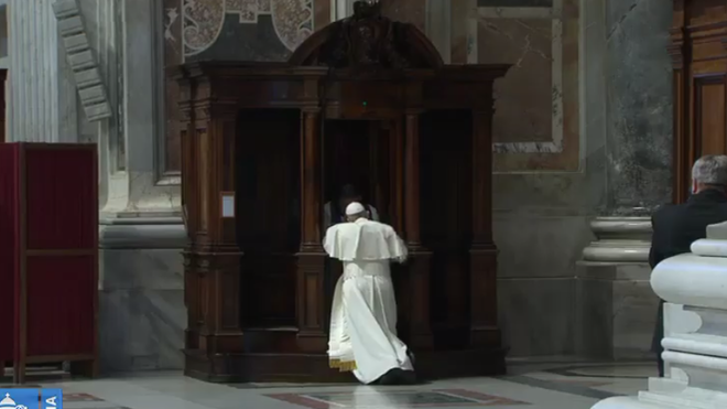 El Papa se confiesa