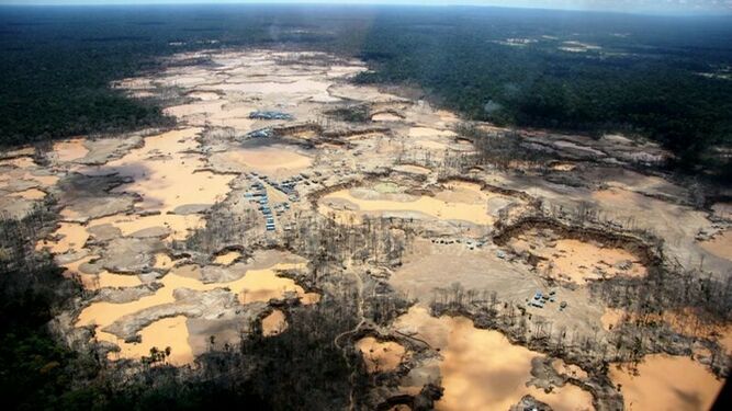 Efectos devastadores de la minería en la Amazonía